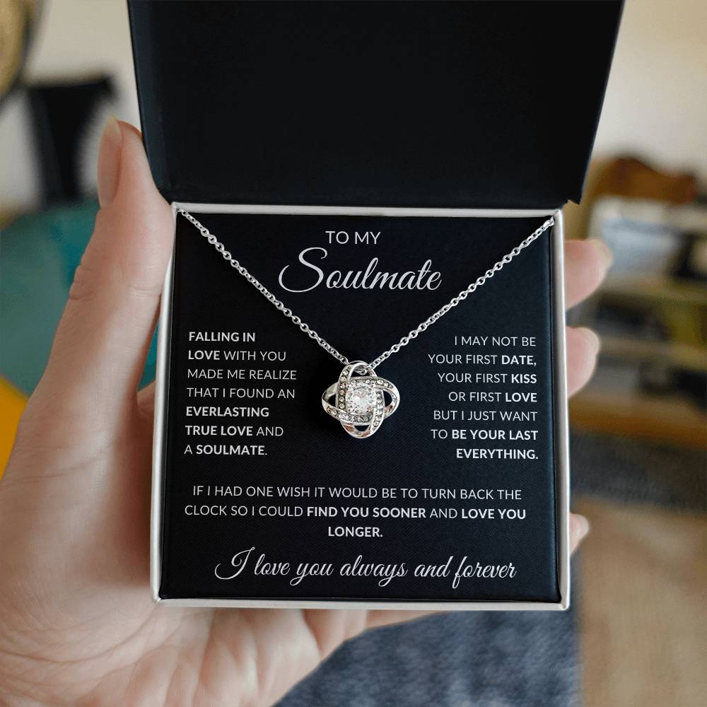 MY SOULMATE |  EVERLASTING TRUE LOVE - LOVE KNOT NECKLACE